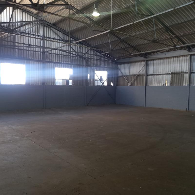 To Let commercial Property for Rent in Neave Industrial Eastern Cape